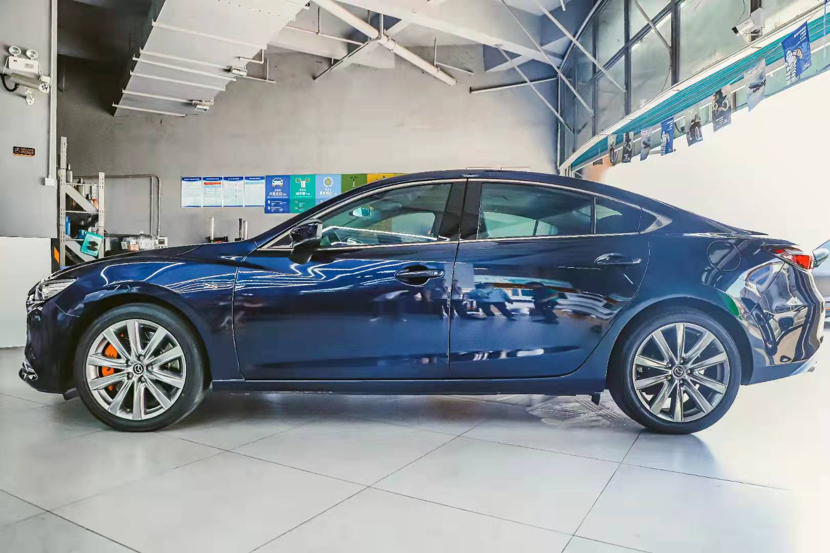 晶鉆藍(lán)阿特茲，剎車(chē)改裝升級(jí)VINIC DF40C超薄大四套裝