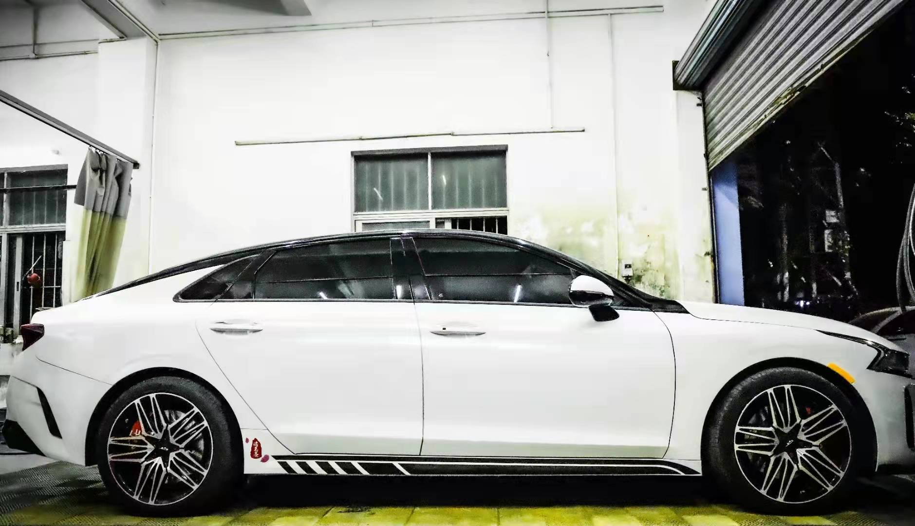 K5 凱酷高顏值、高性能，重新定義B級(jí)車(chē)體驗(yàn)標(biāo)桿！改裝亦不能少